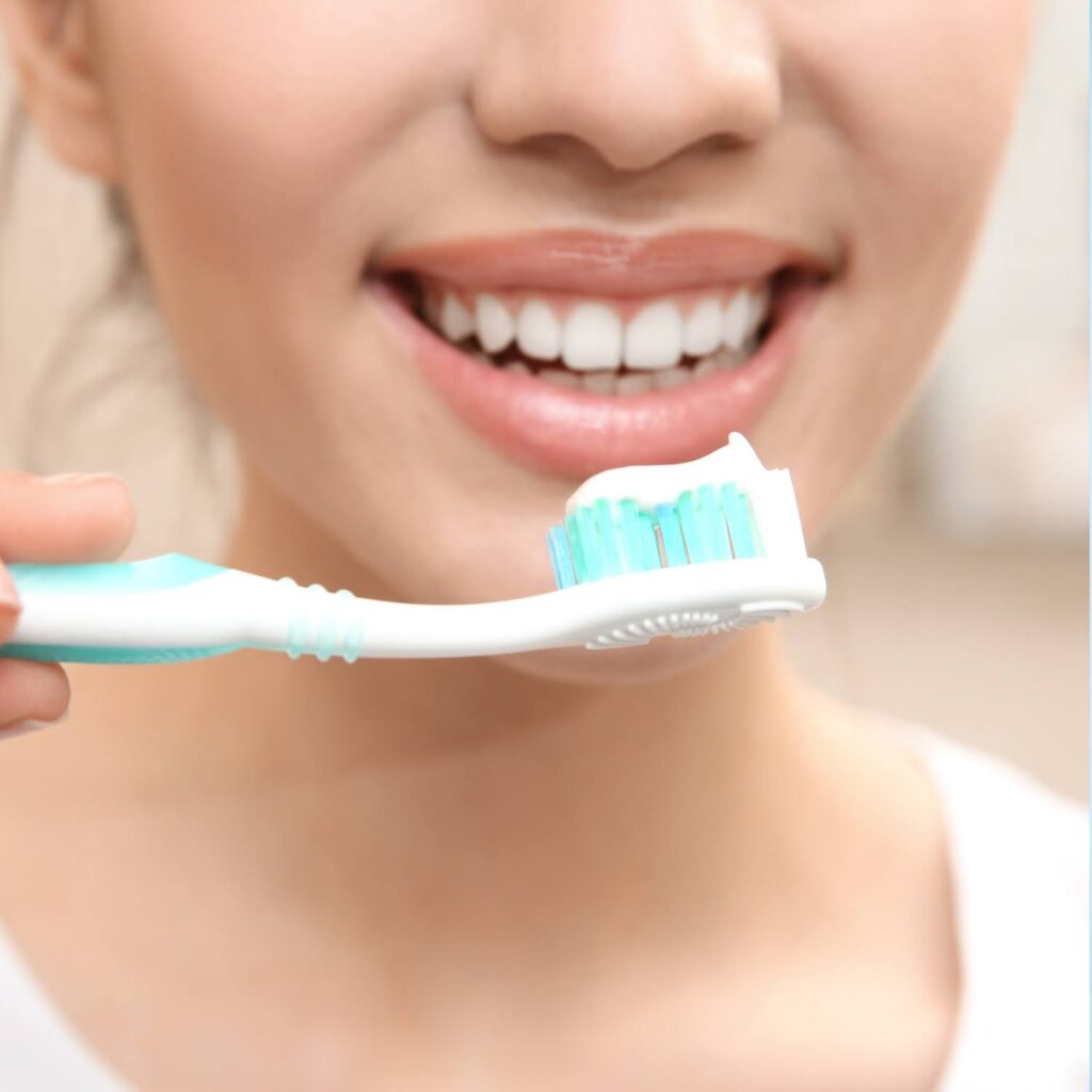 Are You Brushing Your Teeth the Right Way 4